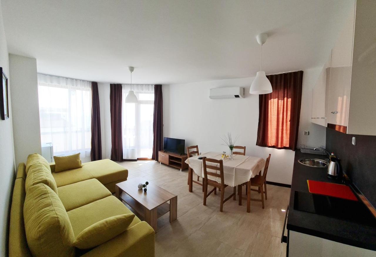 Aquamarine Apartments Sveti Vlas Exterior foto