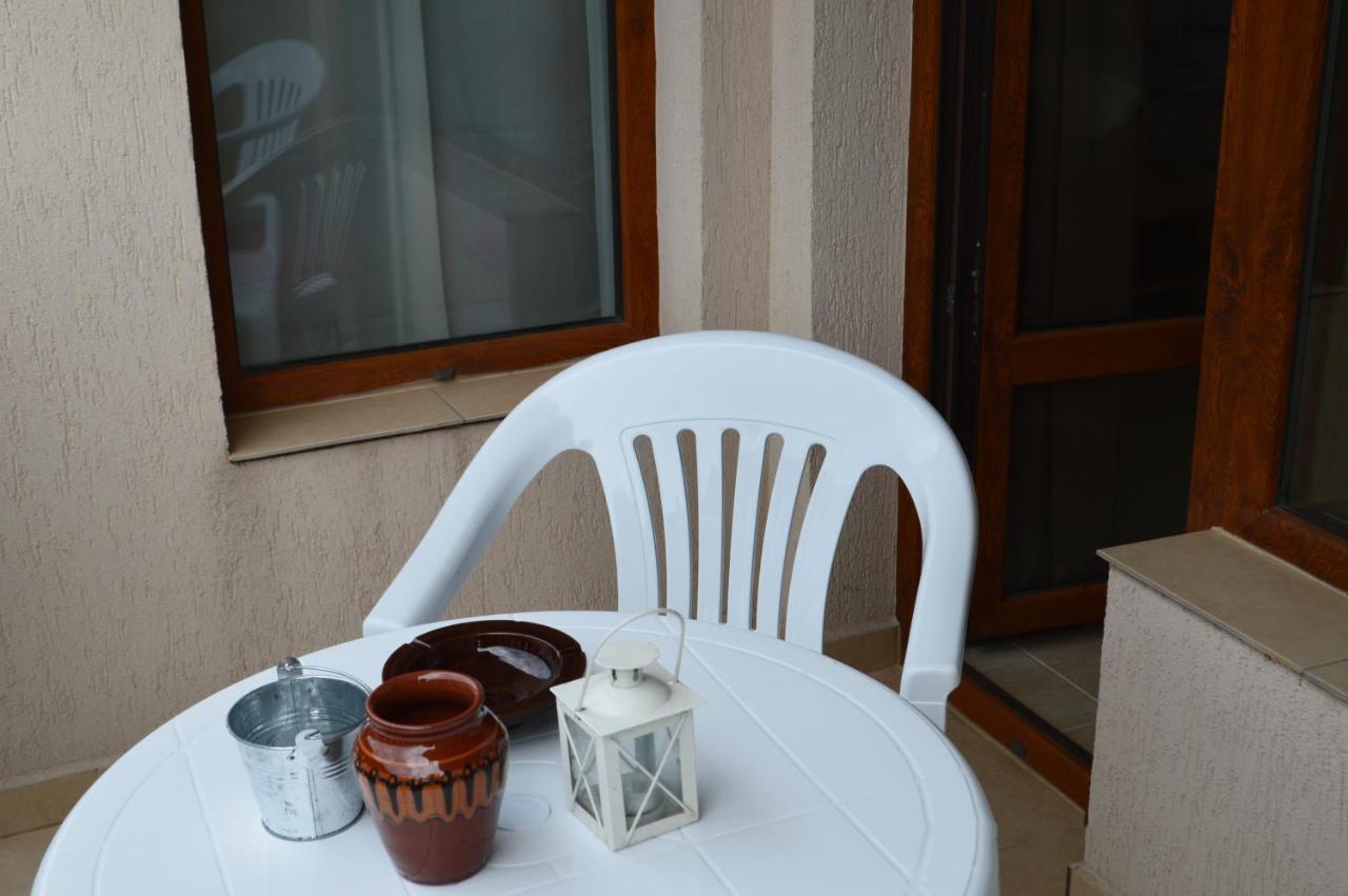 Aquamarine Apartments Sveti Vlas Exterior foto